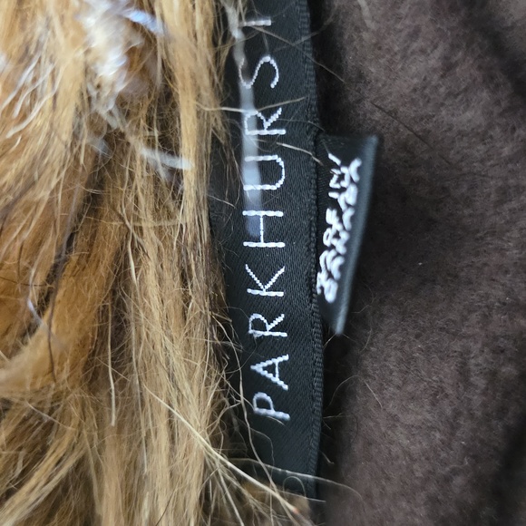 Elegant Brown Faux Fur Trimmed Cape Coat 🤎  PRE LOVED - Picture 6 of 6